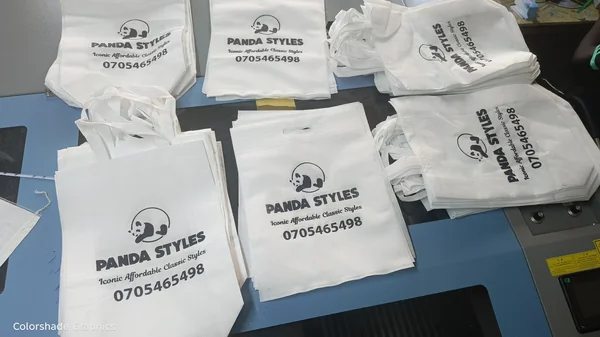 3D non-woven carrier bags